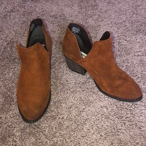 Steve Madden booties